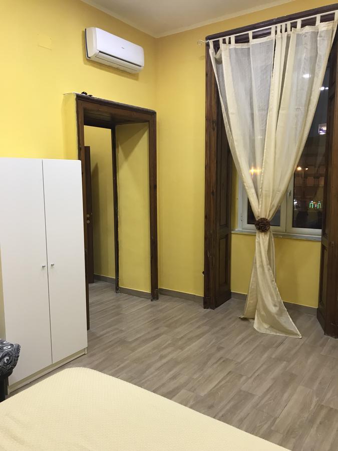 La Casa Di Fafa Acomodação com café da manhã Nápoles Exterior foto