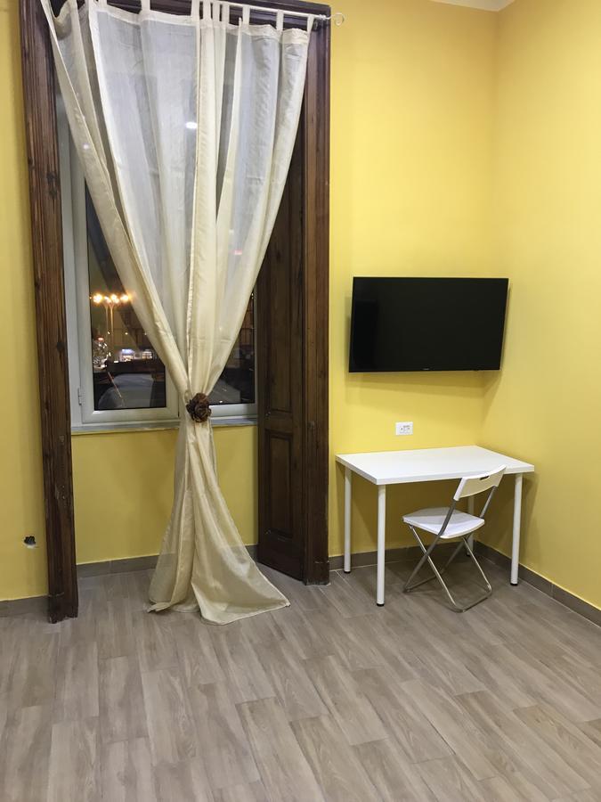 La Casa Di Fafa Acomodação com café da manhã Nápoles Exterior foto