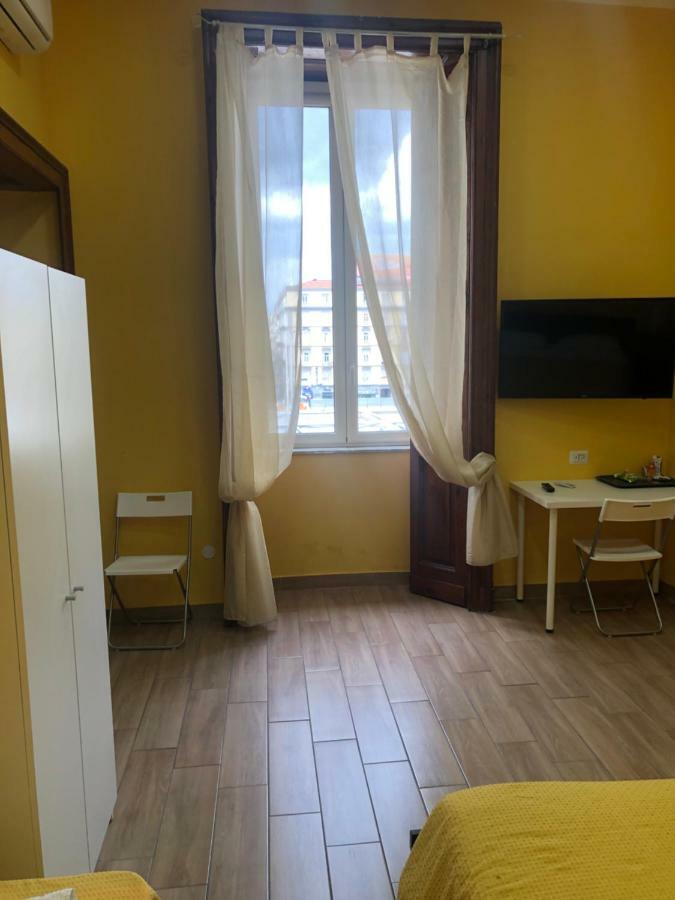 La Casa Di Fafa Acomodação com café da manhã Nápoles Exterior foto